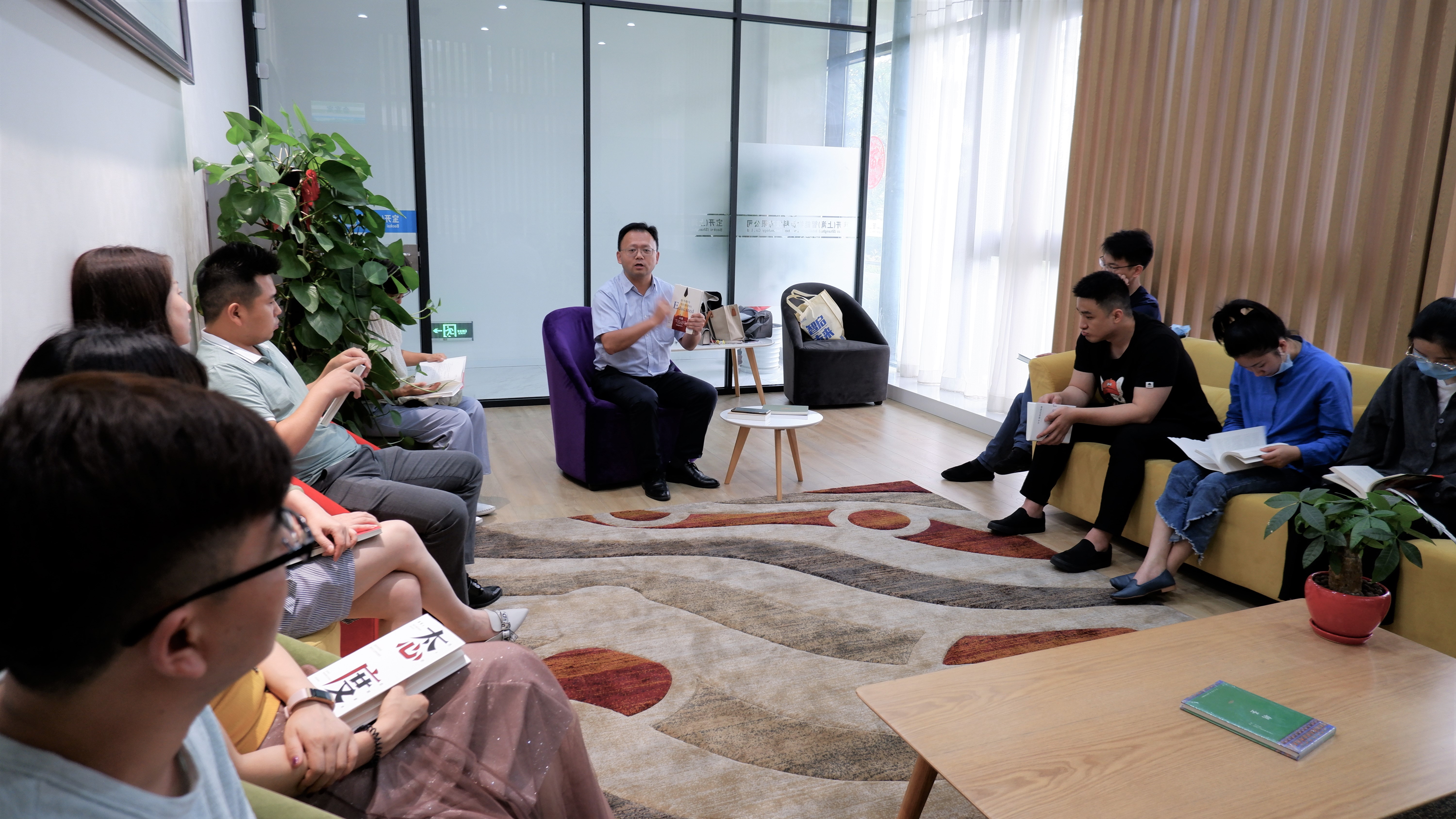 感受文字之美，共享閱讀之樂 | 寶開與燎申智城共同舉辦成長專場讀書活動(dòng)
