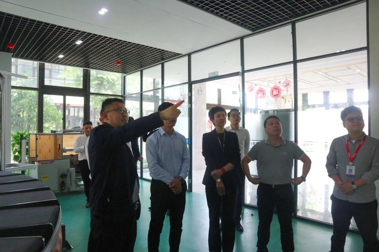 快訊 | 溫州市甌海區(qū)領導一行蒞臨寶開參觀考察